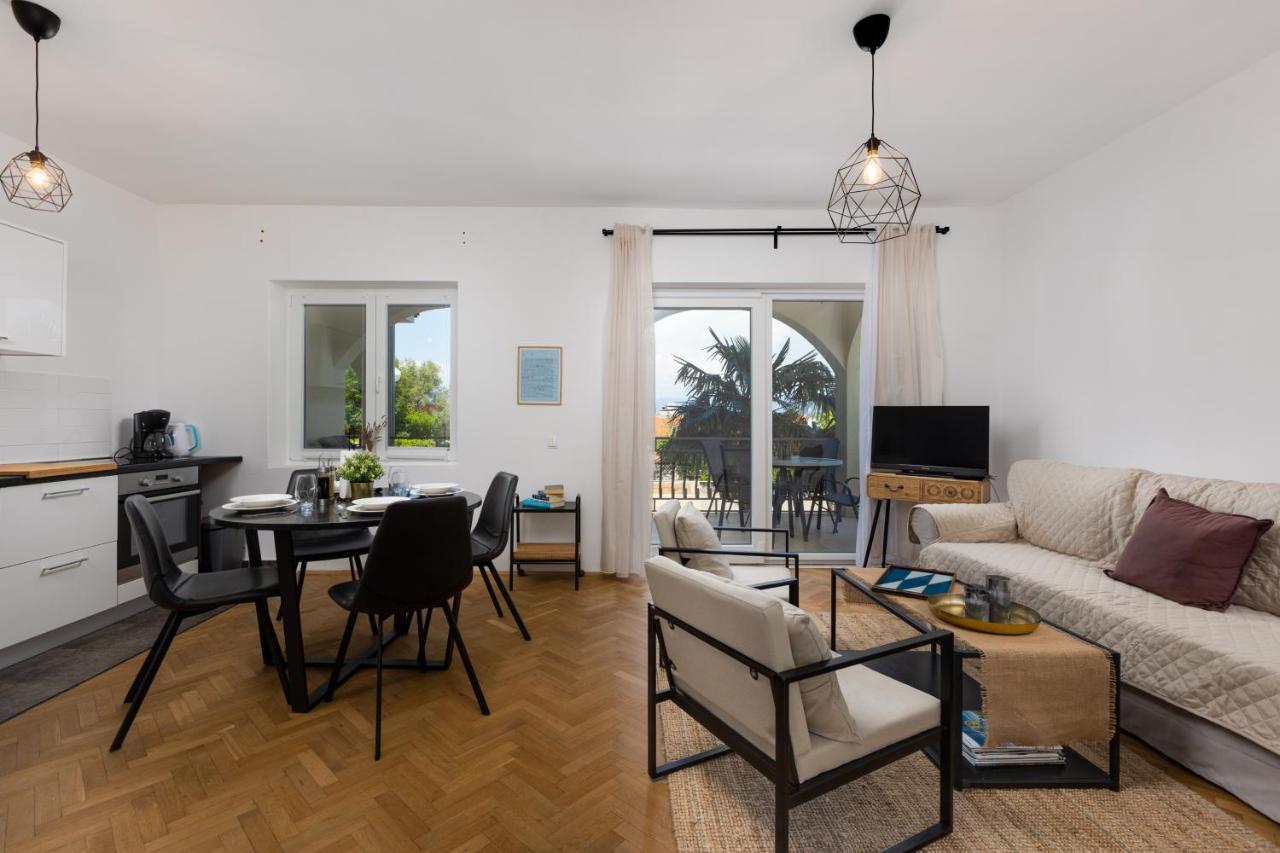 Apartment Ana Vantacici Luaran gambar